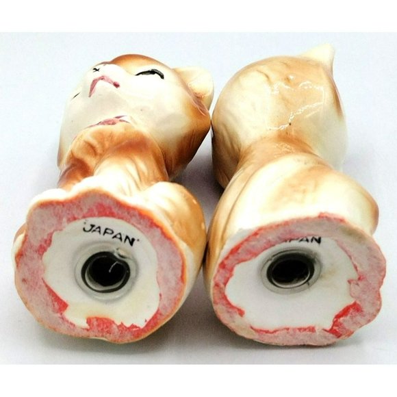 Salt and Pepper Shakers Pretty Cat with Ribbon Vintage Japan 4 Inch Porcelain - Picture 14 of 15